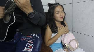 Niña Canta Hermoso - Valeryn