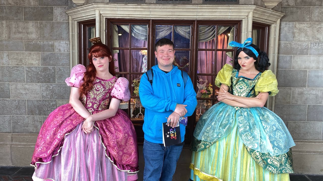 Anastasia and drizella meet and greet 