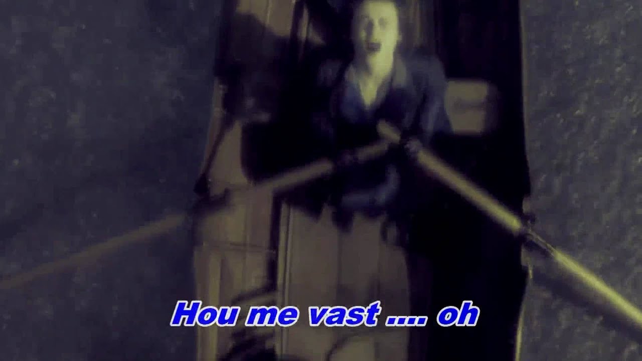 KARAOKE - HOU ME VAST [REMIX] - ROB DE NIJS [HD] - YouTube