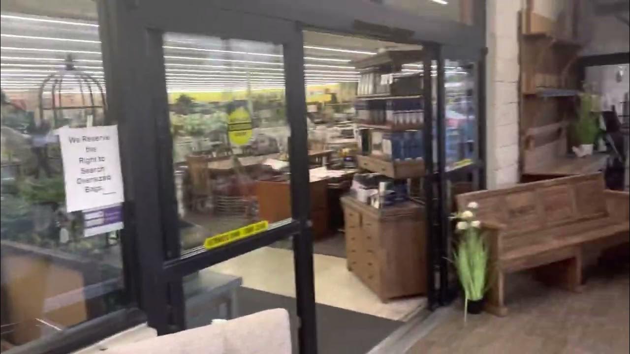 Besam Automatic Doors at Southern Hospitality Plant City, FL YouTube
