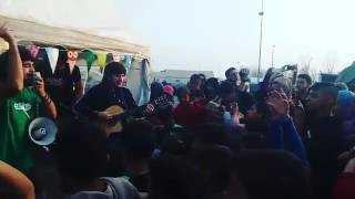Kurdish with spanish group txarango