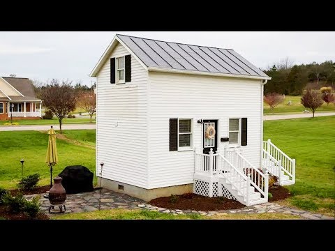 cozy-tiny-house-retreat-in-shenandoah-valley-near-harrisonburg,-virginia-|-lovely-tiny-house