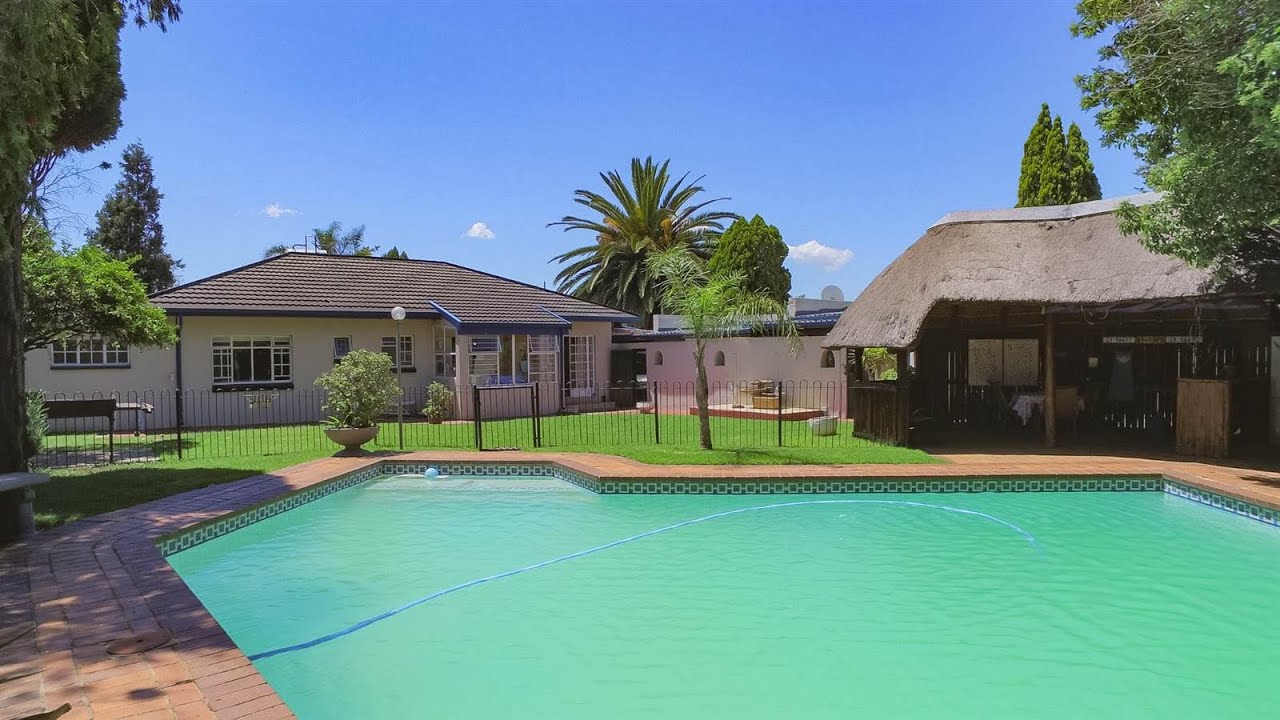 4 Bedroom House for sale in Gauteng East Rand Alberton Raceview