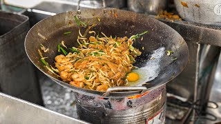 MICHELIN STAR Char Kway Teow in Penang - Penang Street Food