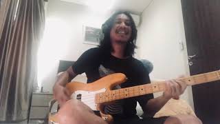 Knights of Cydonia by Muse bass cover (Andre Batok)