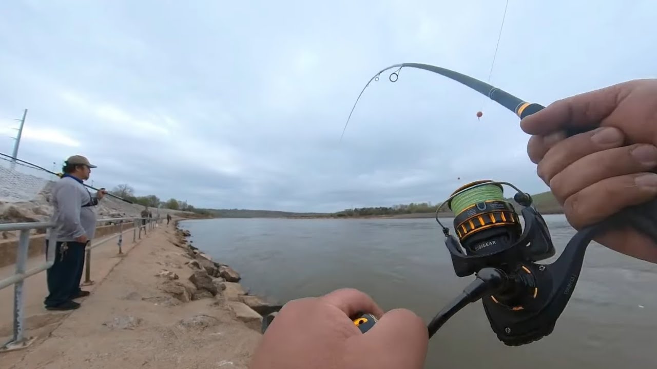 DRUMS AND CATFISH | KEYSTONE DAM | OKLAHOMA