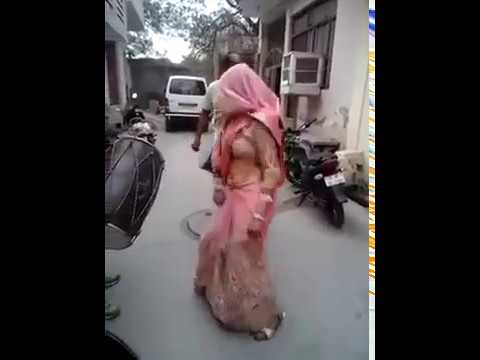 indian-marriages-funny-dj-dance-village-dhol-dholak-and-dance-of-ladies-funni