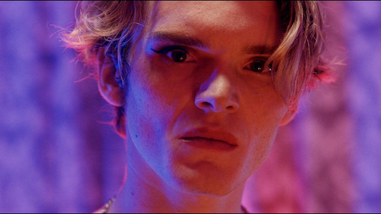 Sirop Ft. Ywnlkasnb - Flesh