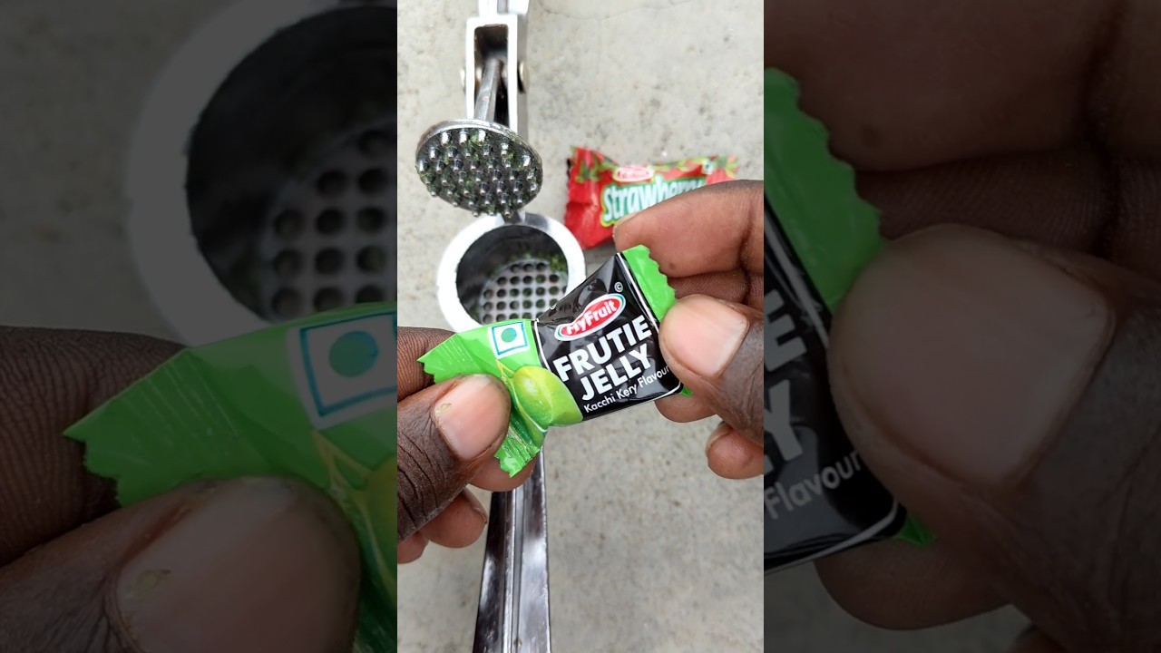 frutie jelly and strawberry 