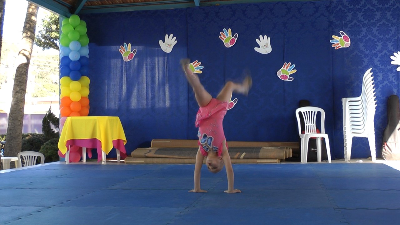 Sarah: Apresentação solo Ginástica Rítmica