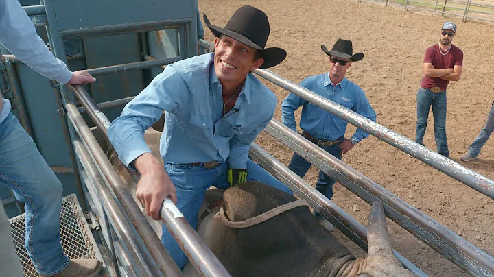 JB Mauney Challenges Rookies to Ride Bulls - Exten...