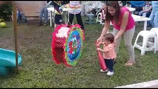 Piñata en Fiesta de Halloween S3:E182 