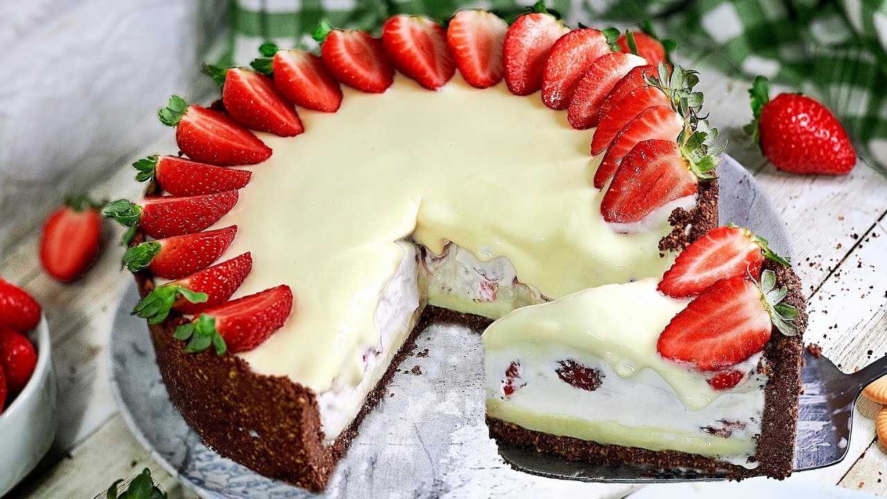 FAÇA UMA TORTA DE NINHO COM MORANGO DE “VITRINE” - RECEITA SIMPLES E FÁCIL