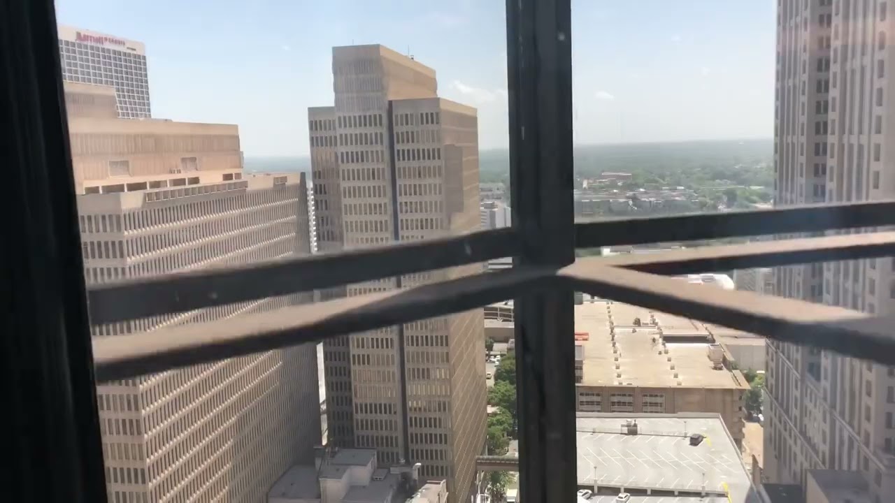 AWESOME Otis Scenic Traction Elevator @ Westin Peachtree Sundial Restaurant, Atlanta GA