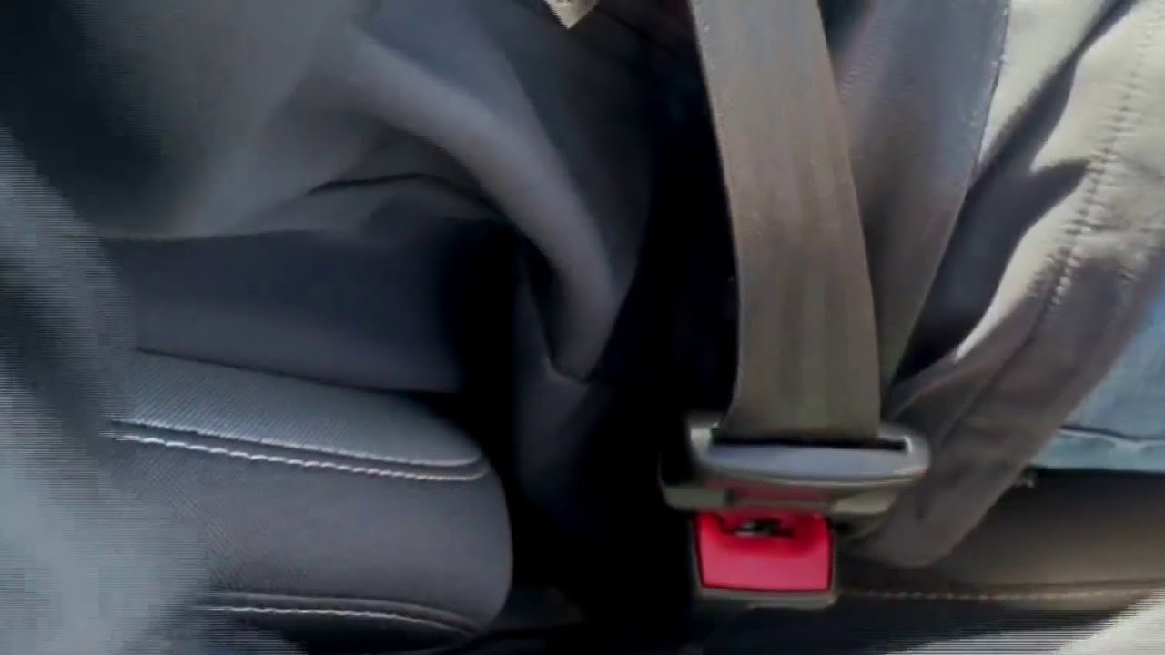 Mom shares seat belt reminder after losing her son in crash - YouTube