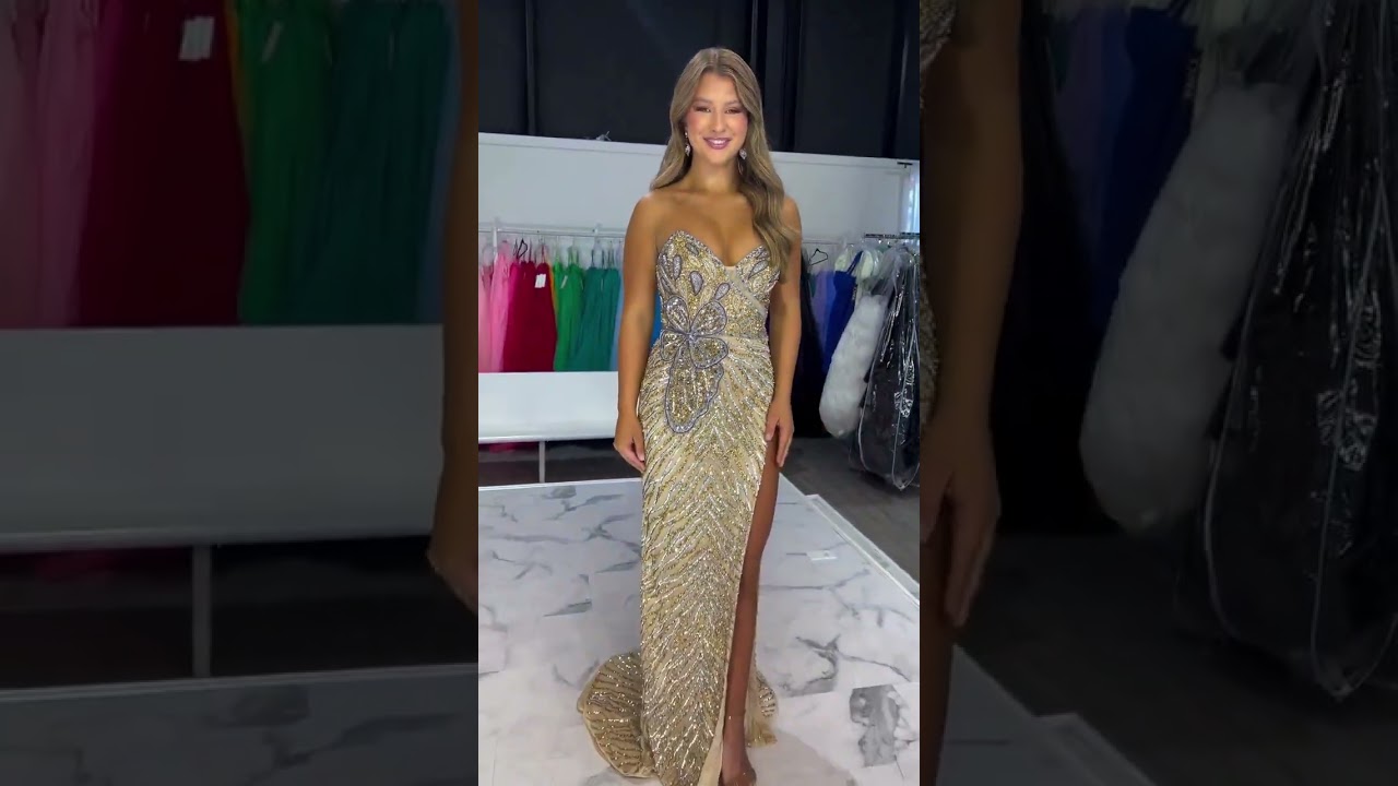 Это платье с бабочкой привлекло всеобщее внимание 👑✨ | Примерка гламурного золотого платья!
