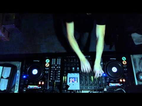 Afrobeat (Zulo Room)