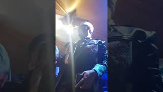 Mencium Tangan Ustadz Solmed