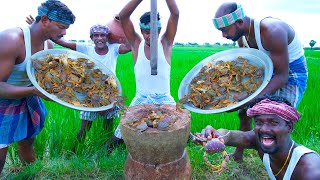 COUNTRY CRAB SOUP | Mud Crab Catching and Cooking in Agricultural land | Vayal Nandu Rasam