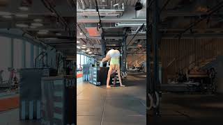 How To Do A Handstand Get Fit With Elle Edwards