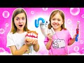 Первый зуб куклы Беби Бон Эмили! Игры в больницу с игрушками — Видео для девочек