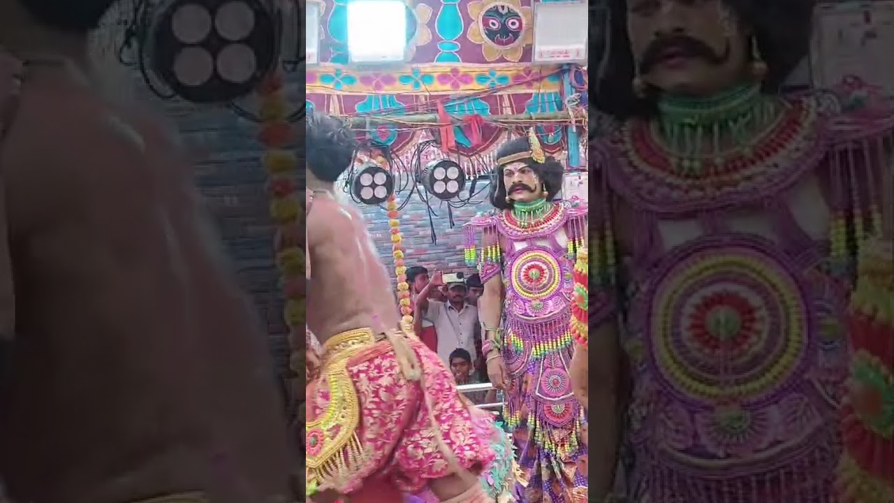 Abhimanyu Vadh mahani paurani ka natak Mahabharat Badaborasingi Ganjam Odisha Shivratri jata