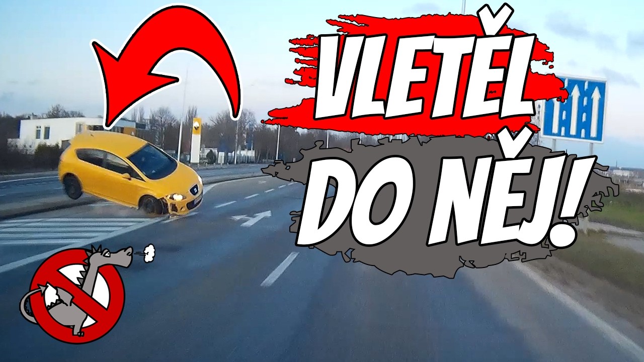 Nehoda na prázdné silnici, sypač na něj natlačil jiné auto a spousta nadávek - Dashcam 127