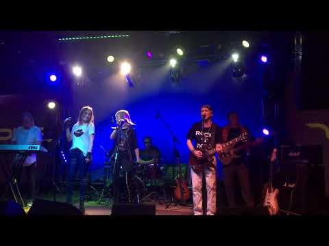 Игорь Кущ и группа Дым Рок н Ролла Поебень