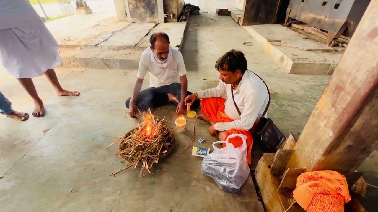 Final rites of Ayushi Mataji | Youth Ashraya | Vrindavan 