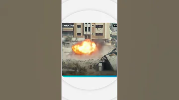 كتائب القسام تنشر مشاهد لاستهداف دبابة ميركافا بعبوة ناسفة 