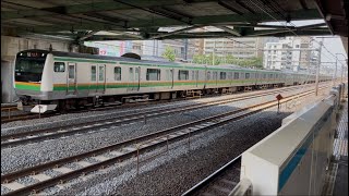 E233系3000番台E-05編成+E231系近郊タイプU58編成が湘南新宿ライン特別快速小田原行きとして南浦和駅を通過するシーン (4823Y) 2026.7.30.11:37