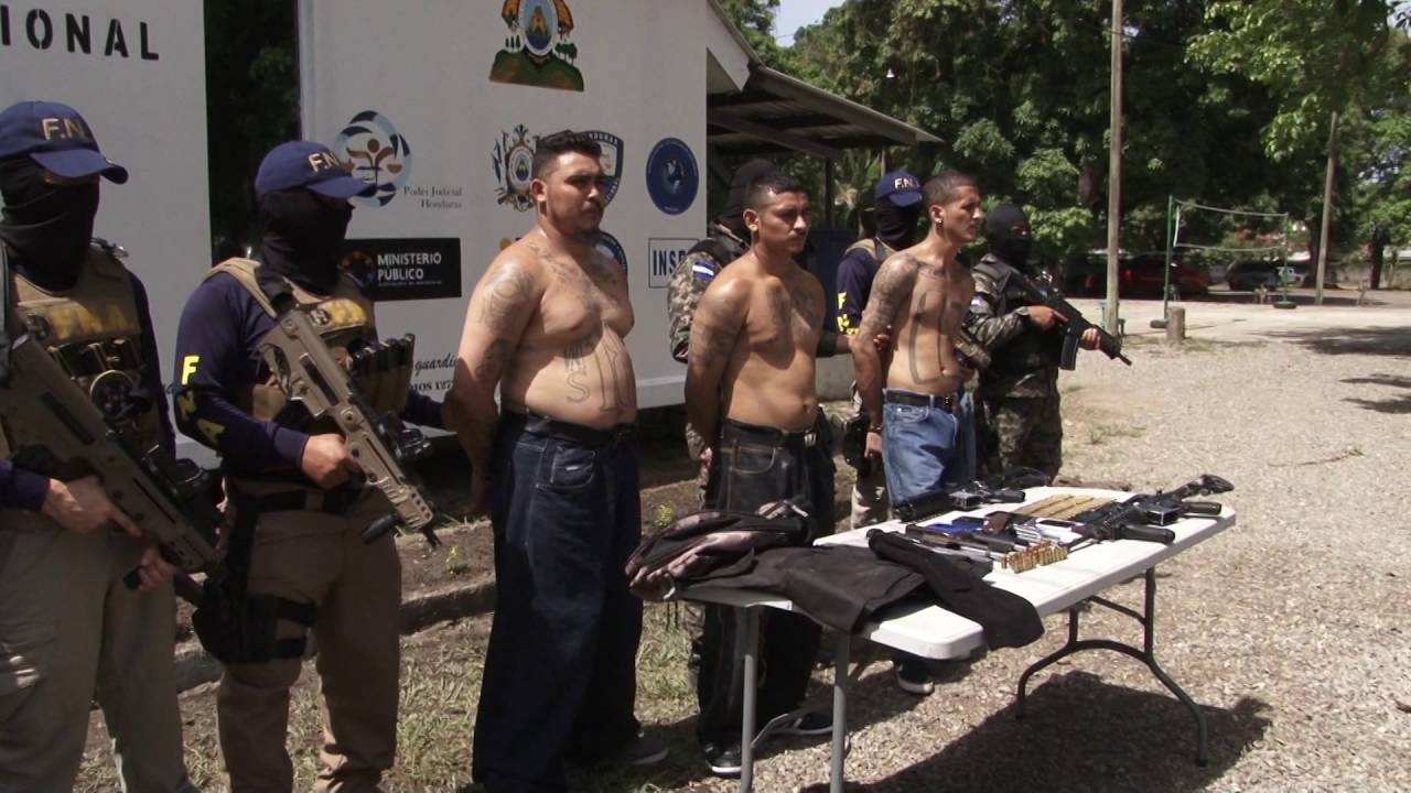 Detenidos tres peligros pandilleros con gran cantidad de armas de fuego