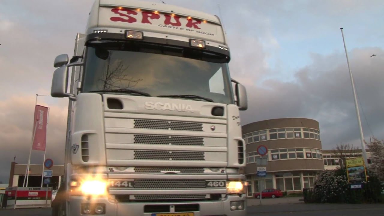 Kermis Haarlem 2010 - Opbouw deel 1 (Zaanenlaan)