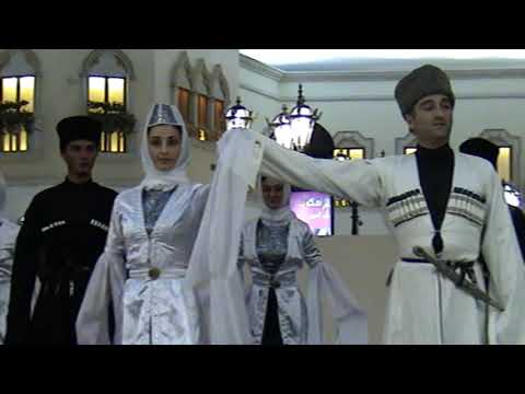 Simd. Ossetian dance. The Georgian Youth Folkloric Ballet "Egrisi"