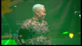 Jah Prayzah -Bvumbamirai Live