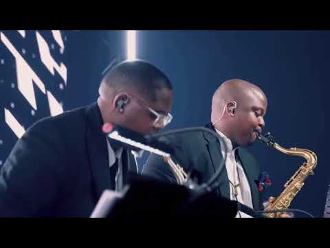 Kelvin Momo Redbull symphonic live ft A-Reece Got the feeling.