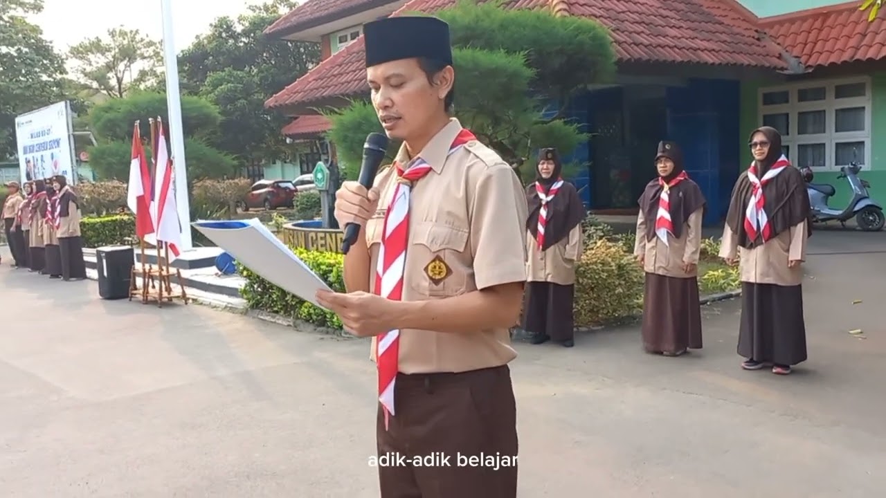 Pelantikan Dewan Ambalan Habibie-Ainun MAN IC Serpong 2023-2024