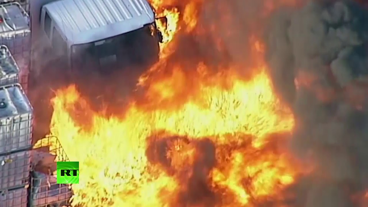пожары Ядовитый дым от пожара на химзаводе накрыл Мельбурн