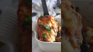 Easiest Cheesy Chicken Mozzarella Bake you'll ever make