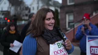 BHS: Don't be a Grinch! Berkshire VNA Clinicians and Community Picket for a Fair Contract by Massachusetts Nurses Association 11 views 5 months ago 3 minutes, 51 seconds