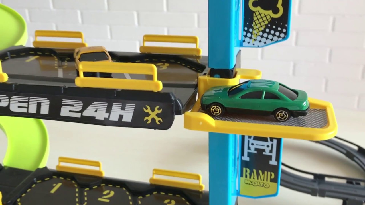 molto parking 4 plantas
