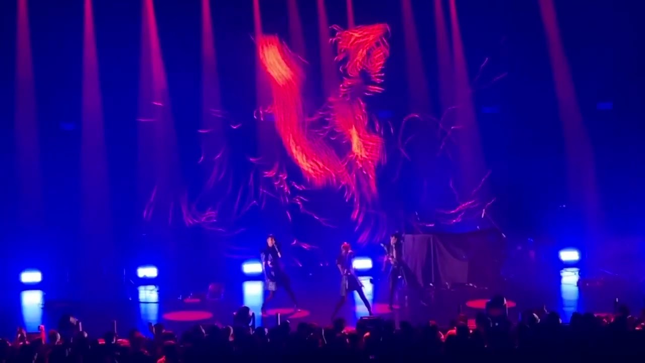 METALVERSE : GIZA GIZA GIZA (KualaLumpur) - YouTube