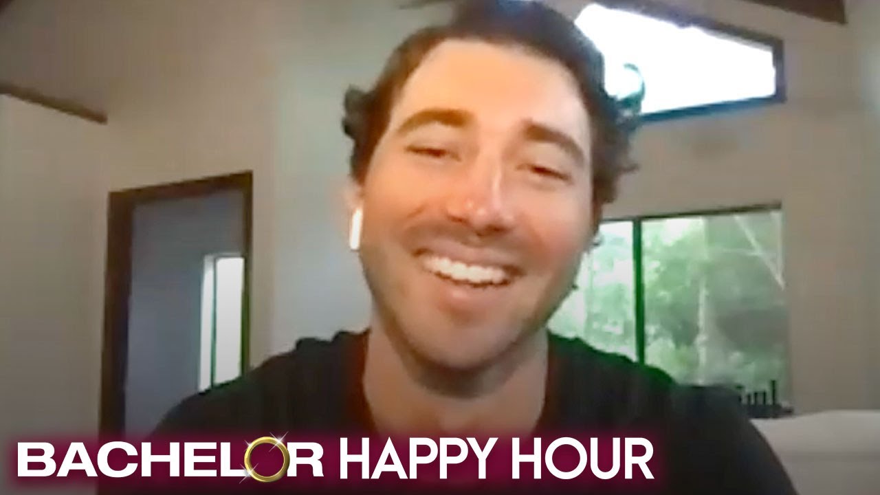 Joey Discusses His Bachelor Nation Record-Breaking 4 Minute, 25 Second Kiss with Charity