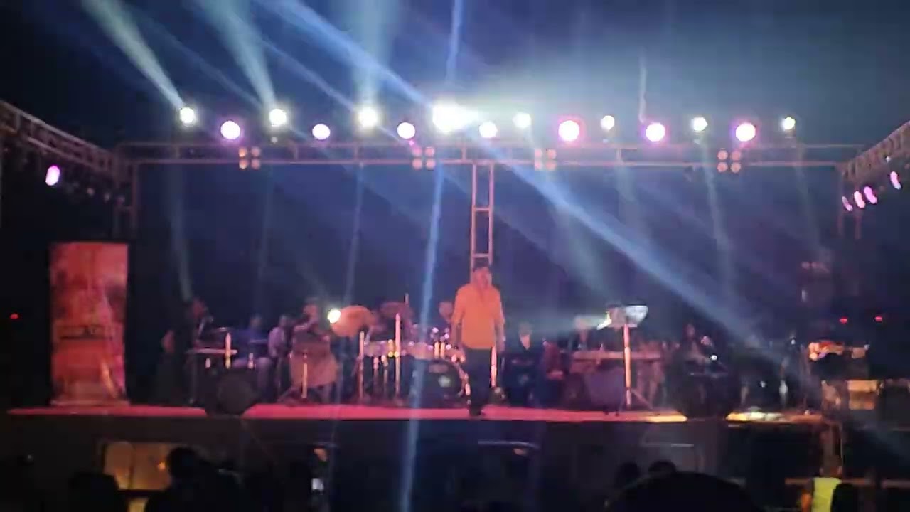 Bayasa raja pathare mana hele bata bana live by Shakti mishra