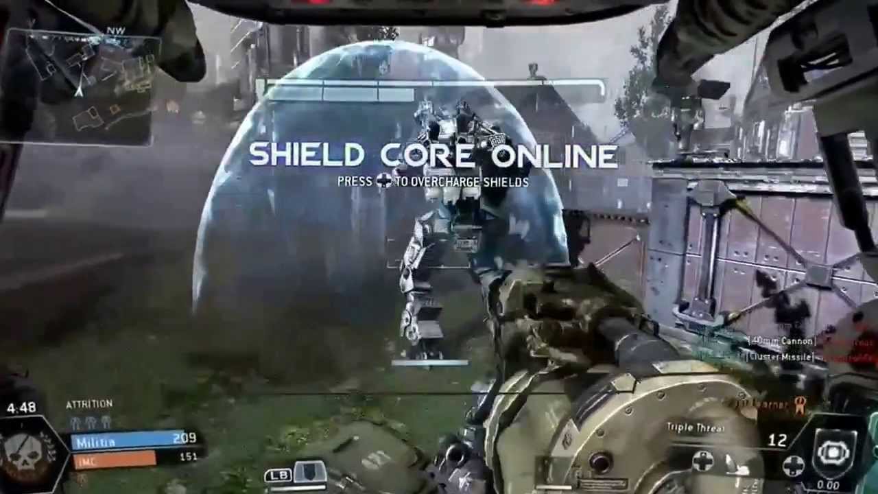 Giant robot rampage!