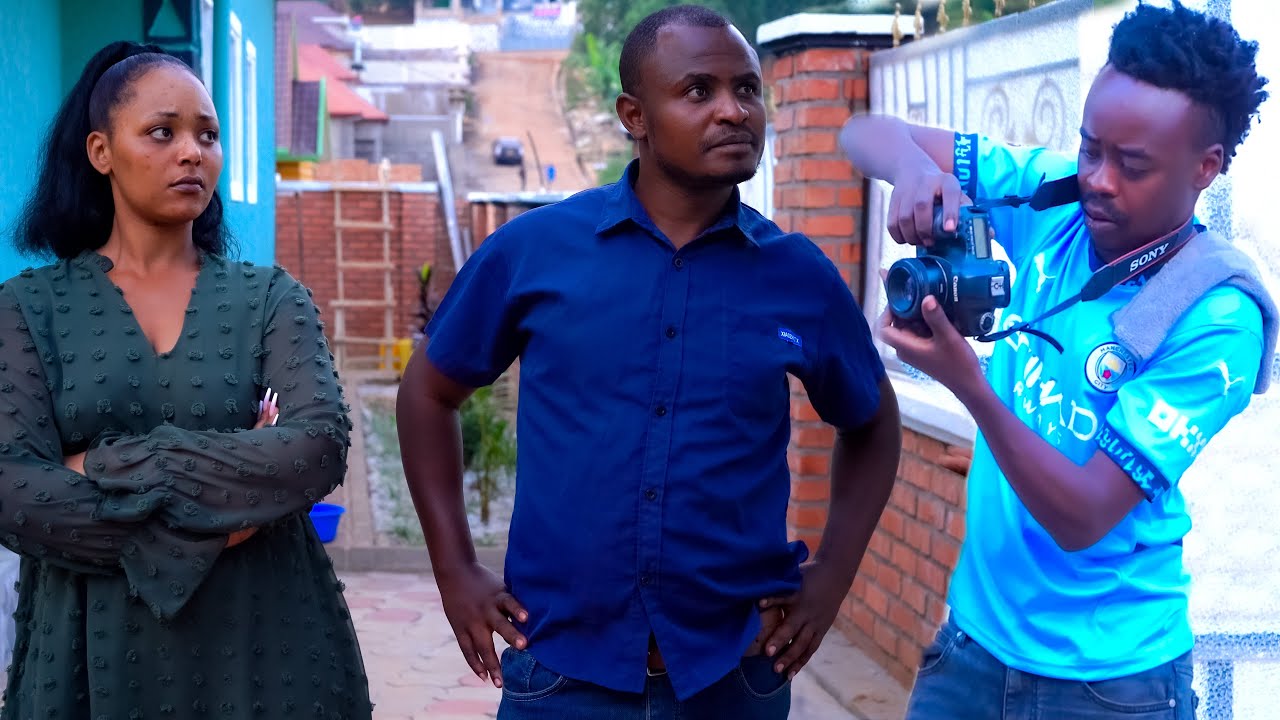 REGIS GAFOTOZI-IBIRORI BYO KW'AMANASE ARABYISHE AFOTOYE BOSS NA QUEEN BASAMYE BARIKURYA😳REGIS SKITS