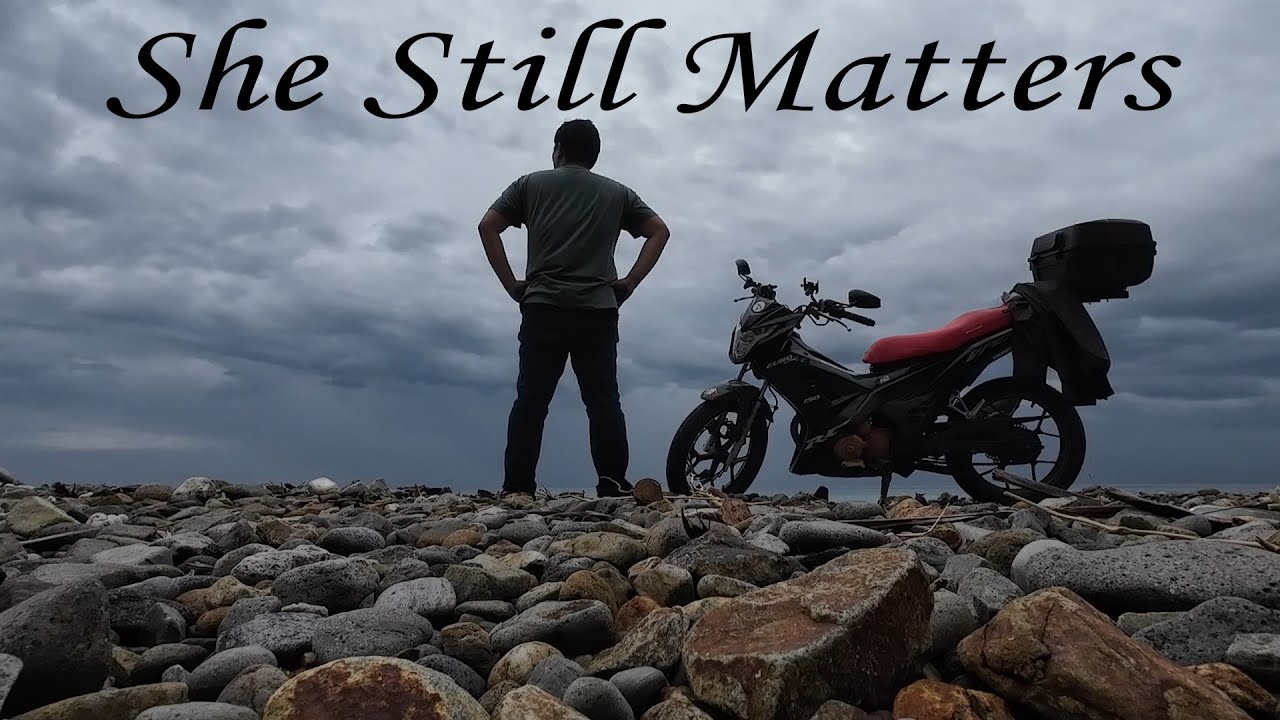 SHE STILL MATTERS - CHAINS4NO1