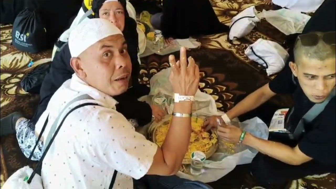 MENEMANI JAMAAH JALAN JALAN KE KOTA TAIF🕋🕌 || HAJI || VISITING TAIF MECCA