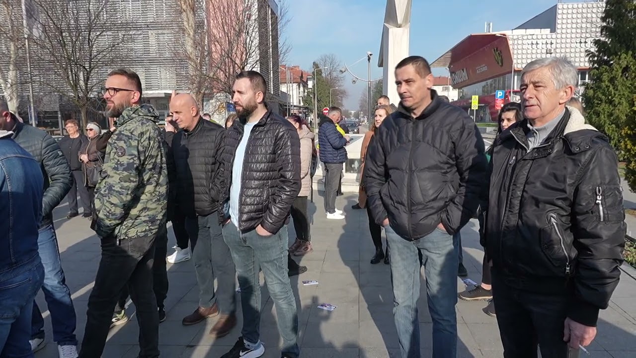 Mirni protest otpuštenih radnika Koksare, upućeni zahtjevi svim nivoima vlasti