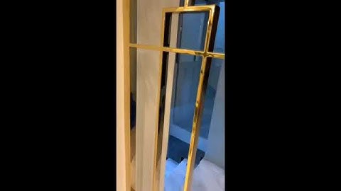 Stainless steel partition with golden PVD coating exclusive design customized available requirement